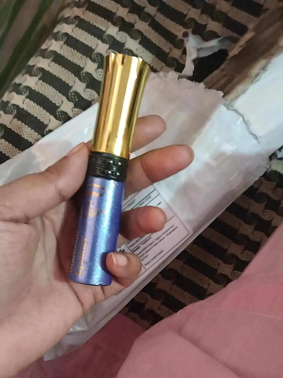 Glitter Eyeshadow 6 Colors Available ( Pack of 1)