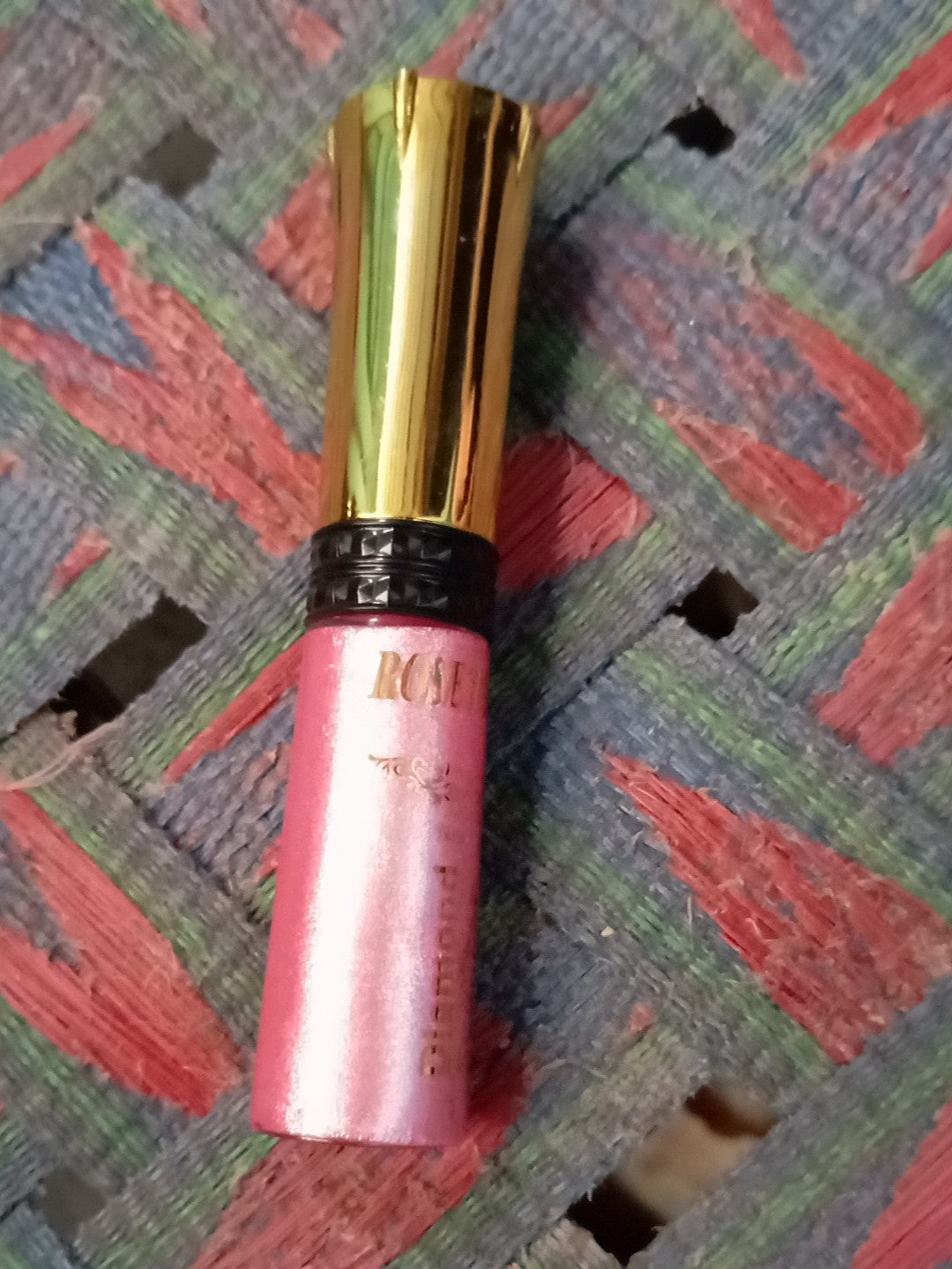 Glitter Eyeshadow 6 Colors Available ( Pack of 1)