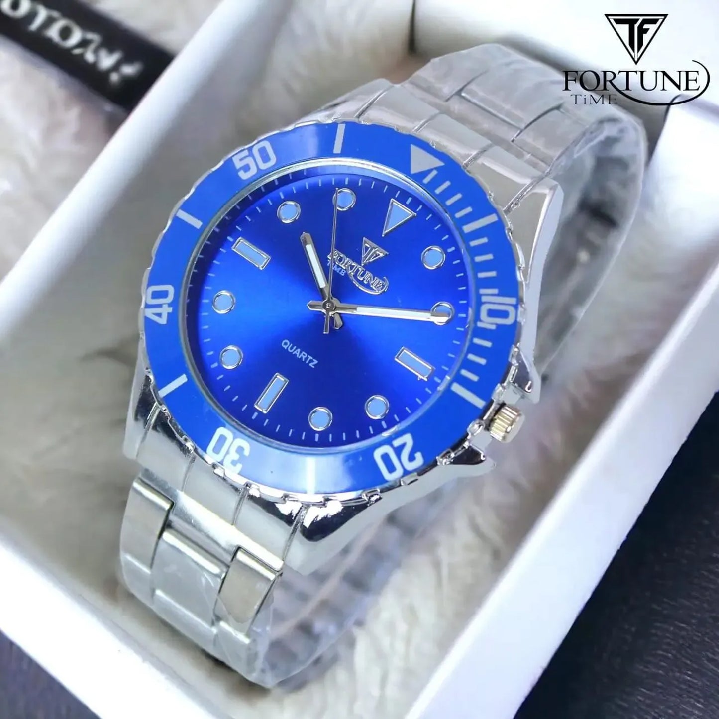 Men Fashion Simple Ghost Water Watches Stainless Steel